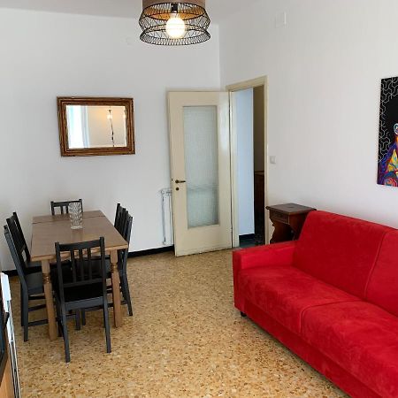 Casa Bianca 2 - Confortevole In Centro A 莫内利亚 外观 照片