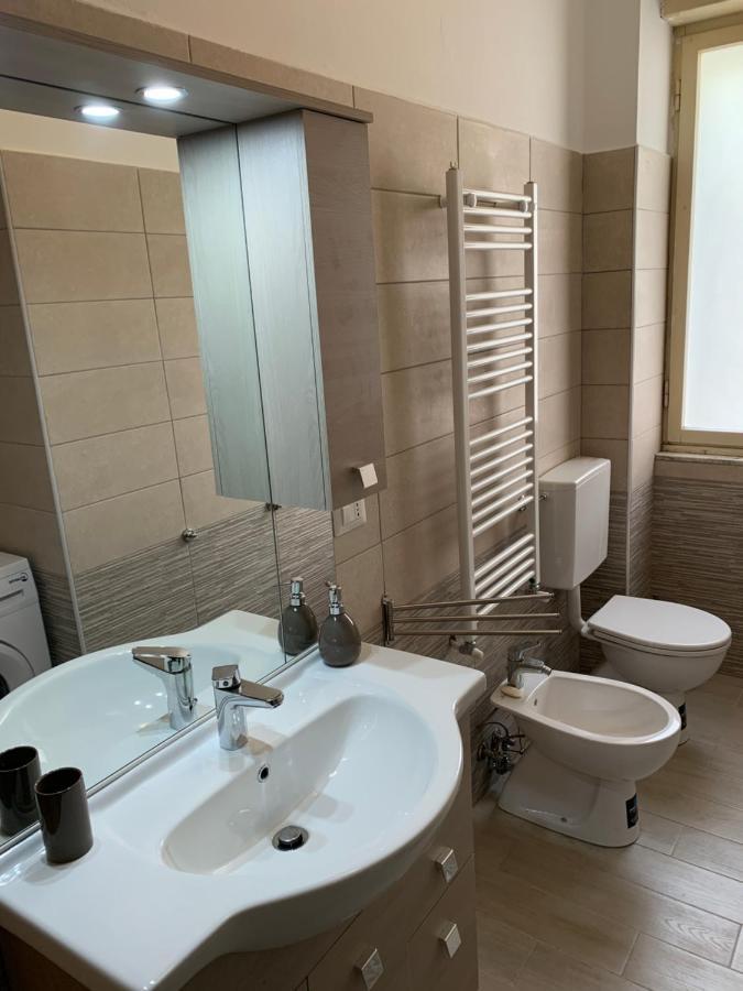 Casa Bianca 2 - Confortevole In Centro A 莫内利亚 外观 照片