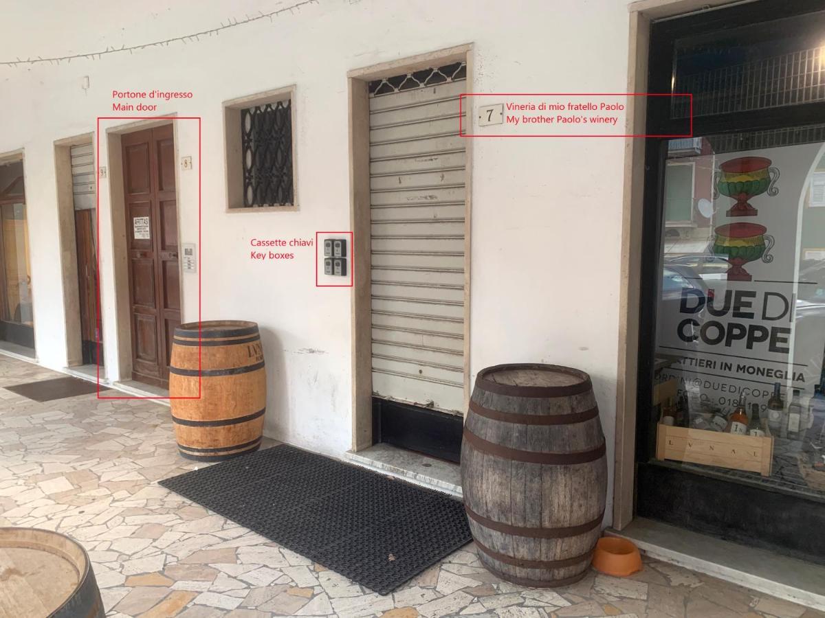 Casa Bianca 2 - Confortevole In Centro A 莫内利亚 外观 照片