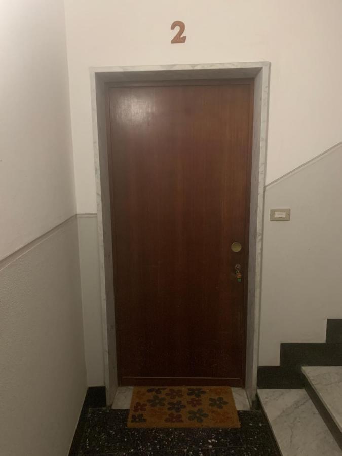 Casa Bianca 2 - Confortevole In Centro A 莫内利亚 外观 照片